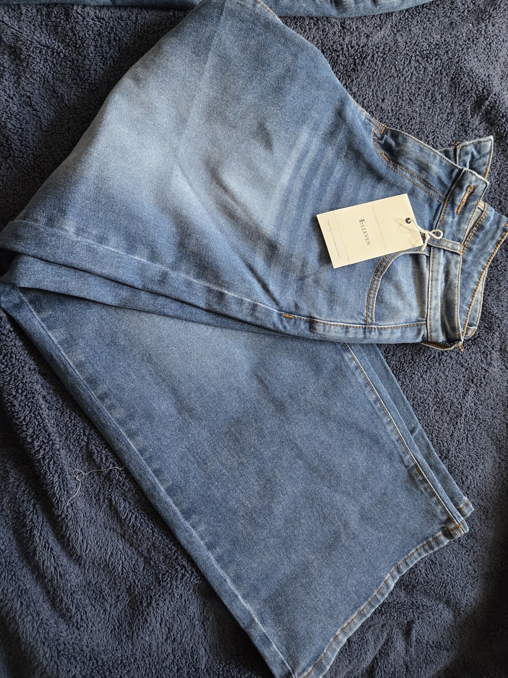 ELLEVEN Wide Leg Jeans NWT — Size 4